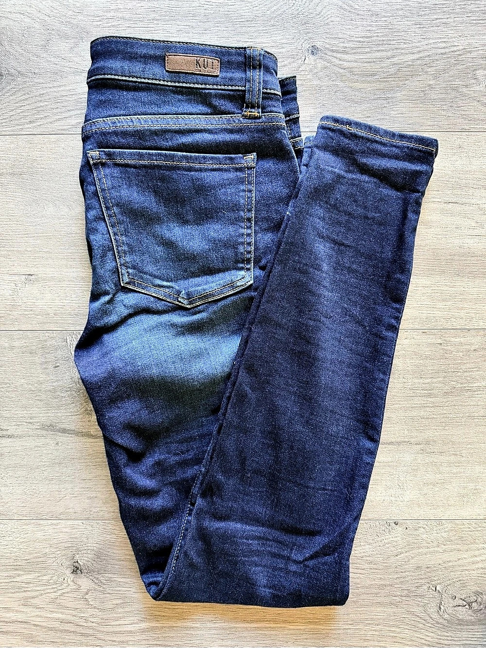 KUT from the Kloth Skinny Jeans Blue Waist 6